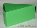 Caixa FATIA BOLO TRIANGULAR  em papelo verde<br>Pacote com 10 unidades