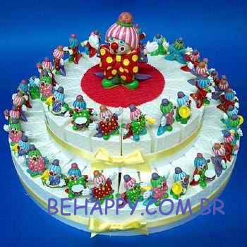Clique para ver Sugestes de bolos e lembranas para festas infantis