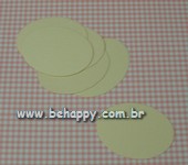 Cartozinho Oval em papelo marfim  telado
		  <br>Pacote com 50 unidades